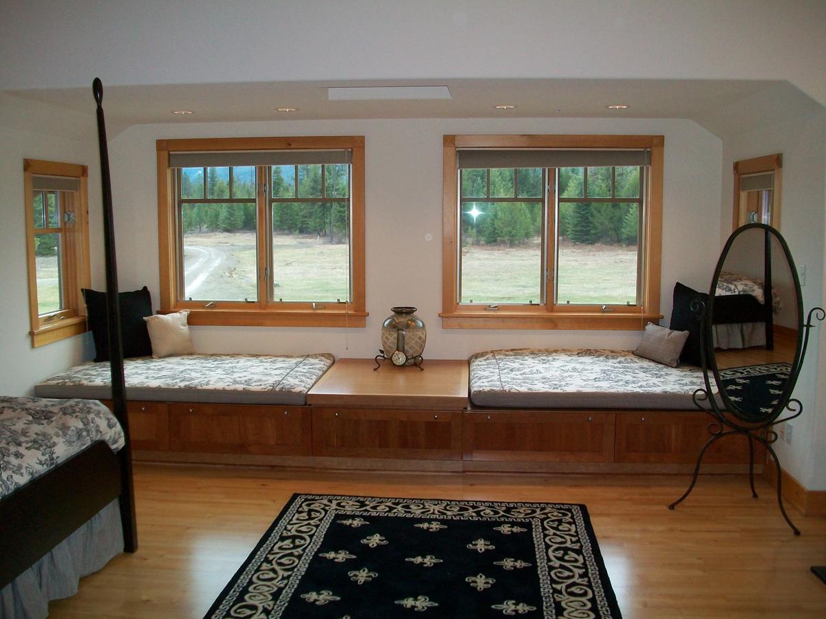 The Lodge At Trout Creek Bed And Breakfast Екстериор снимка