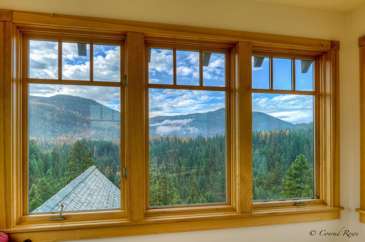 The Lodge At Trout Creek Bed And Breakfast Екстериор снимка